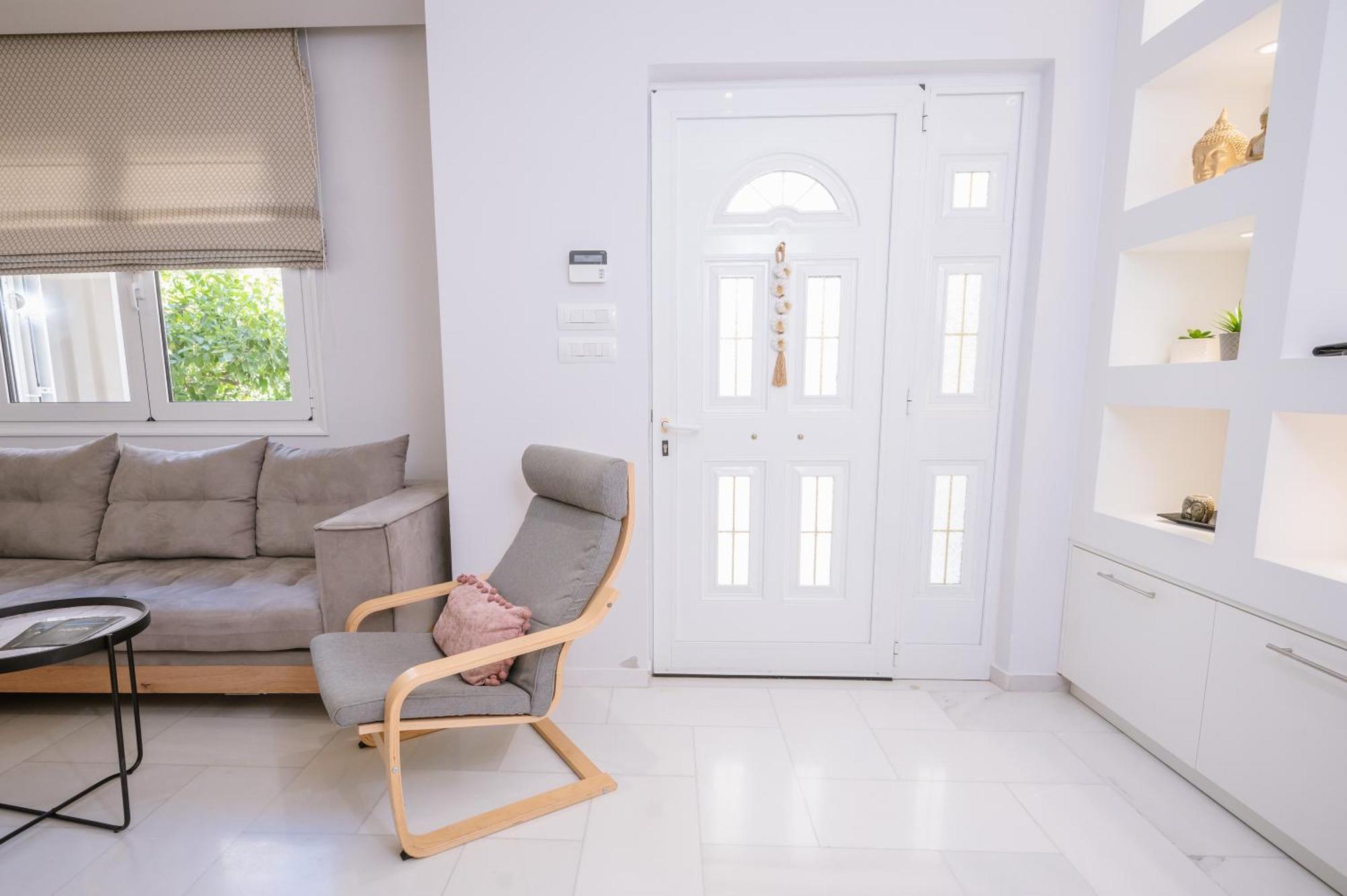 이라클리온 Brand New Family House Est. 2023 아파트 외부 사진