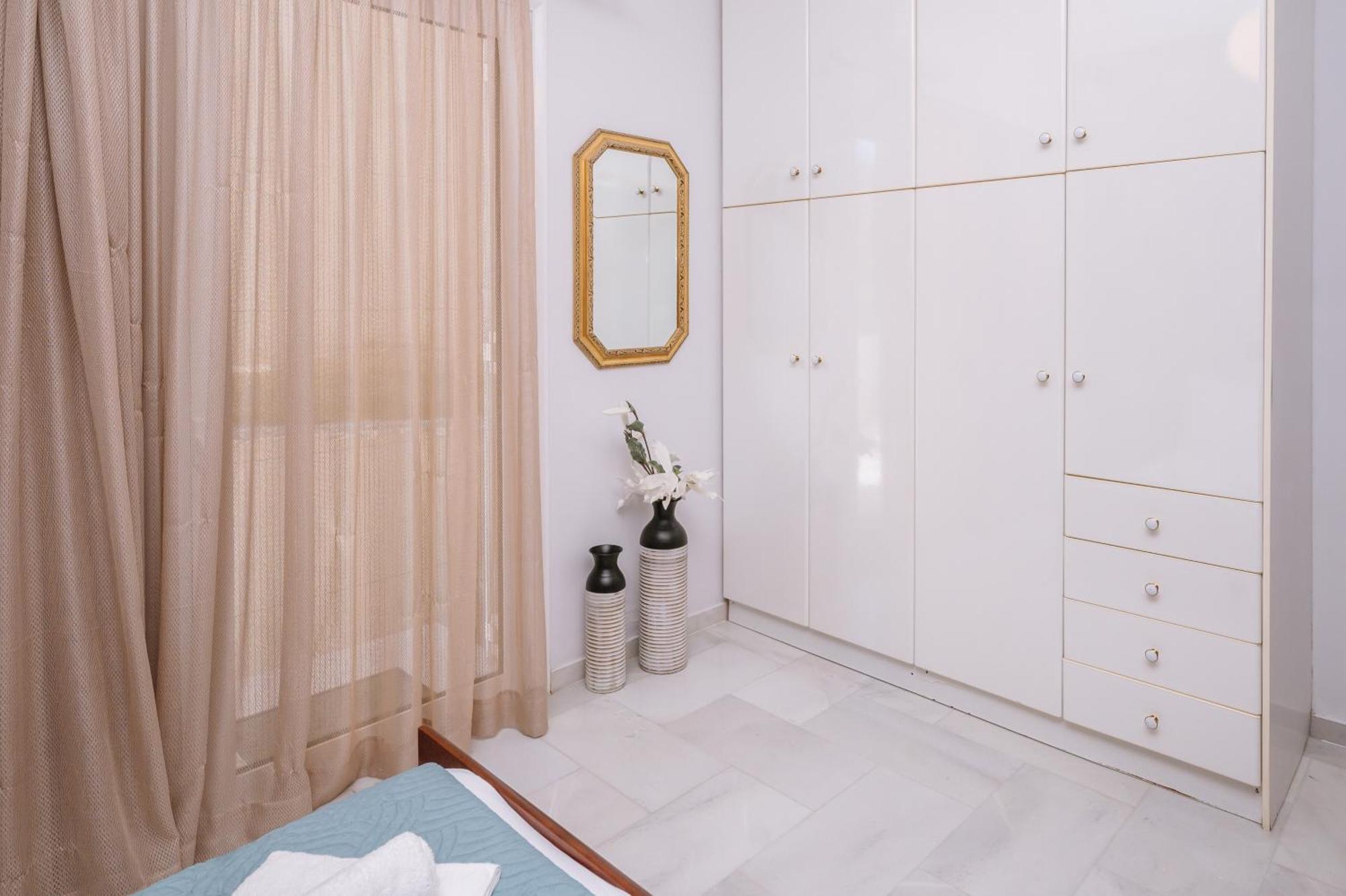 이라클리온 Brand New Family House Est. 2023 아파트 외부 사진