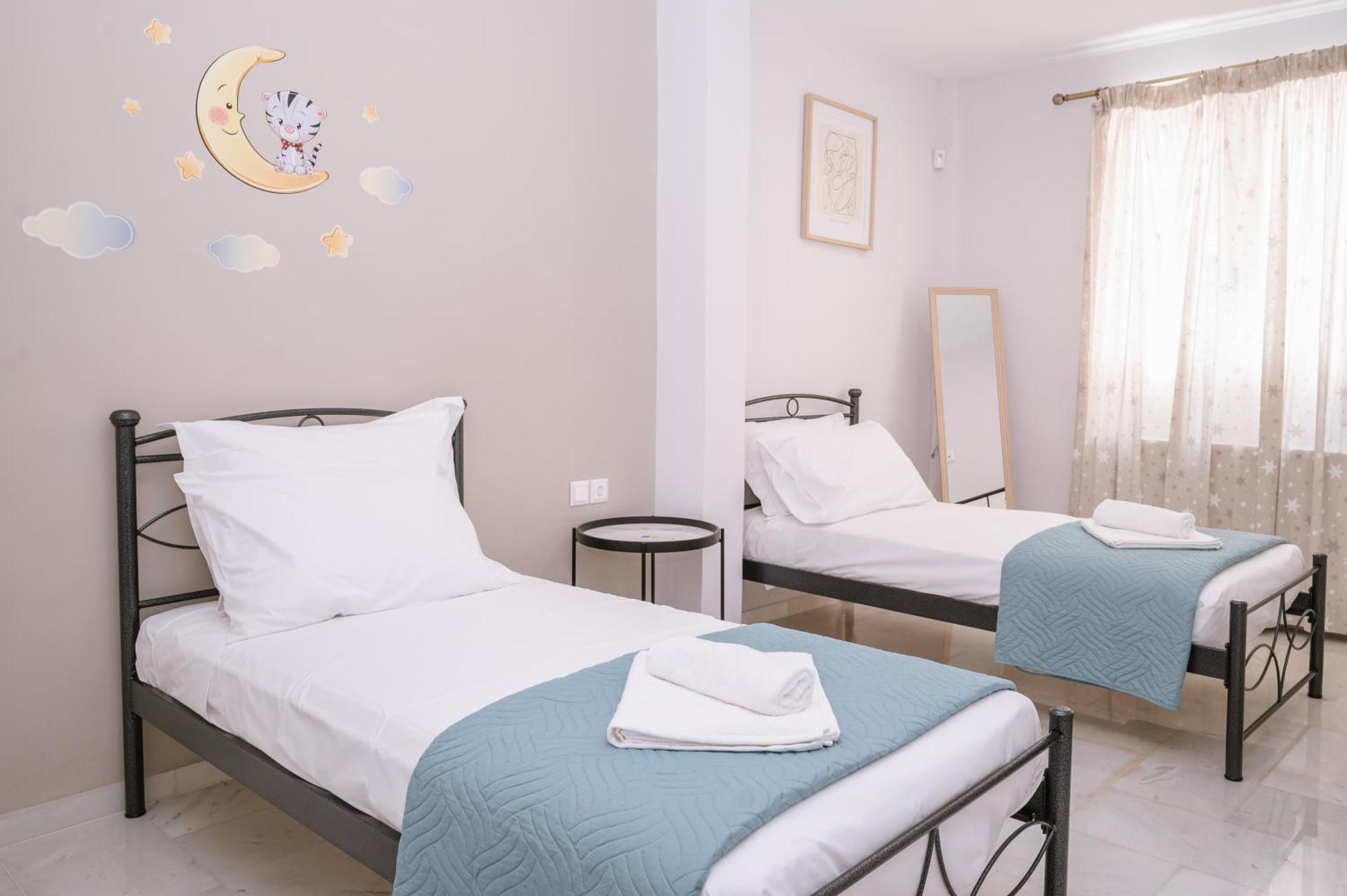 이라클리온 Brand New Family House Est. 2023 아파트 외부 사진